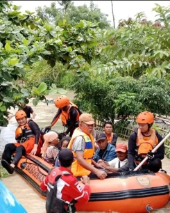 Tiga Kecamatan di Kabupaten Karawang Terendam Banjir Hingga Dua Meter